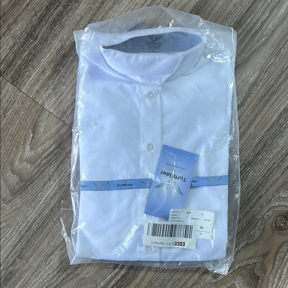 Tuffrider White Button Up Shirt sz 6